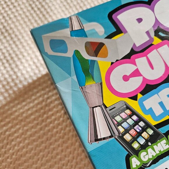 Pop Culture Trivia Game by Outset Media - NEW - Picture 4 of 10